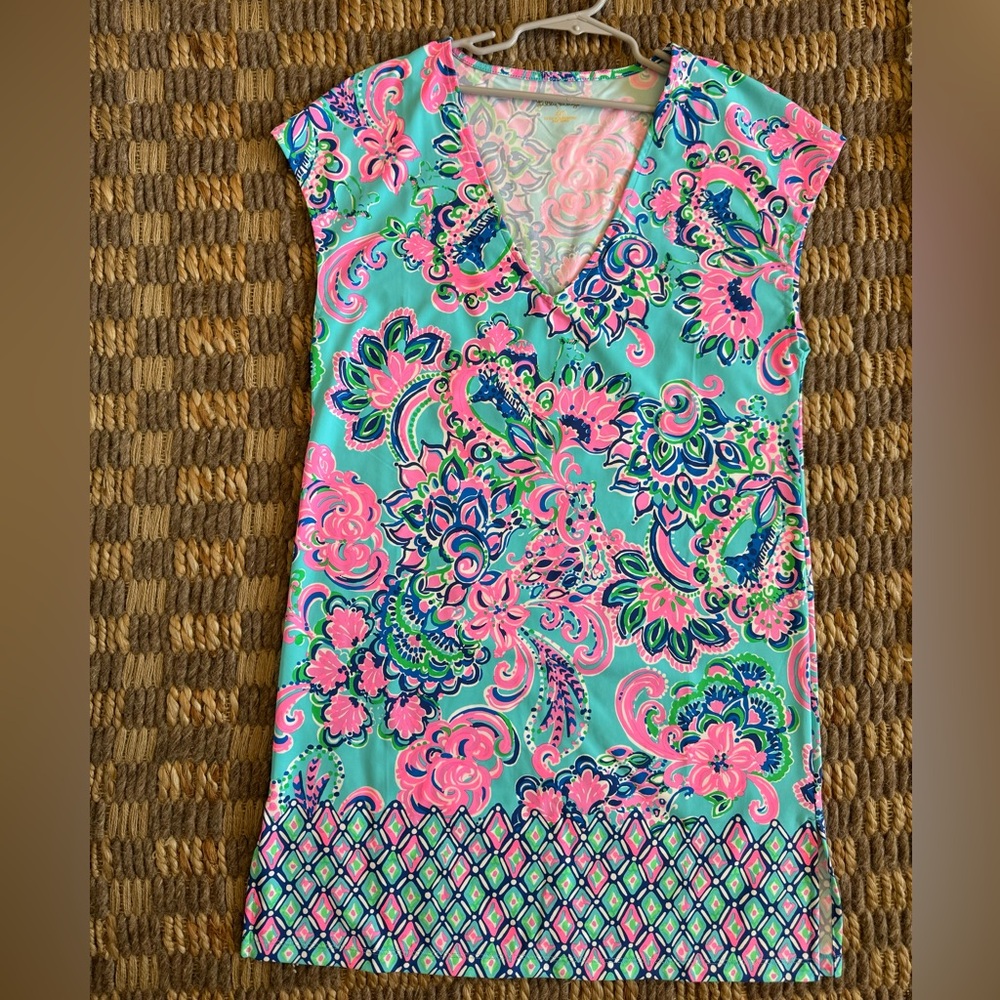 Lily Pulitzer beach cover up pink and blue floral mommy and me